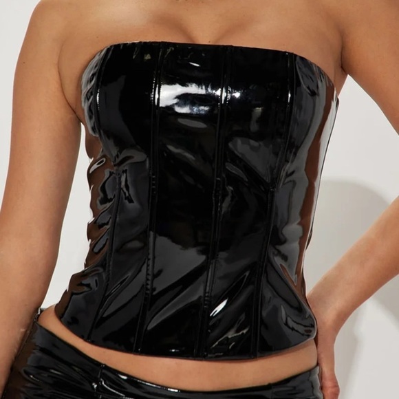 Black Corset Top​​ - Picture 5 of 5